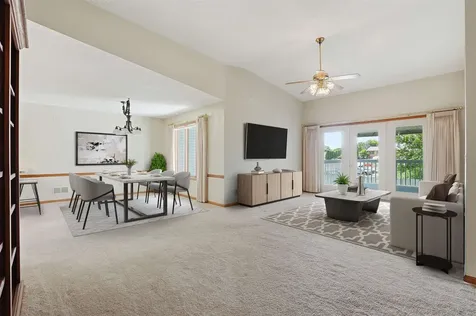 2275 Pasadena Drive #51 Dubuque IA 52001