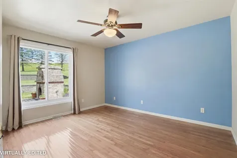 1685 Geraldine Dubuque IA 52003
