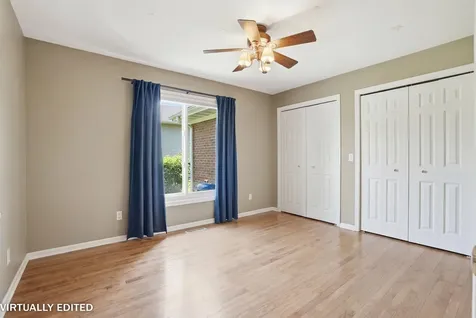 1685 Geraldine Dubuque IA 52003