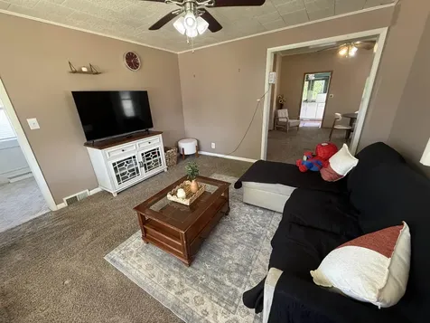 1440 Mount Pleasant Dubuque IA 52001