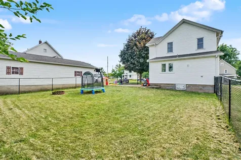 1440 Mount Pleasant Dubuque IA 52001