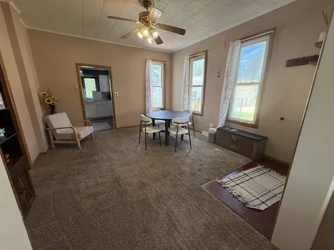 1440 Mount Pleasant Dubuque IA 52001
