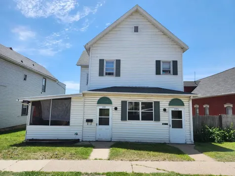 2311 Queen Dubuque IA 52001
