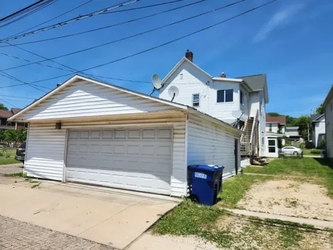 2311 Queen Dubuque IA 52001