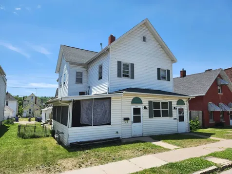 2311 Queen Dubuque IA 52001