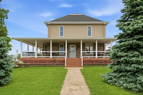 301 3rd Delaware IA 52036-0000