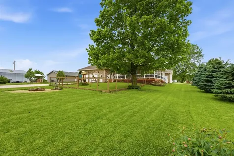 301 3rd Delaware IA 52036-0000