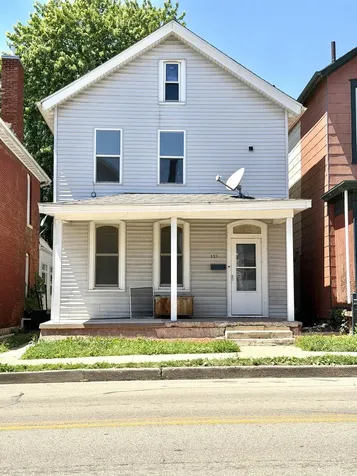 521 Rhomberg Dubuque IA 52001