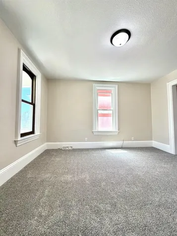 521 Rhomberg Dubuque IA 52001