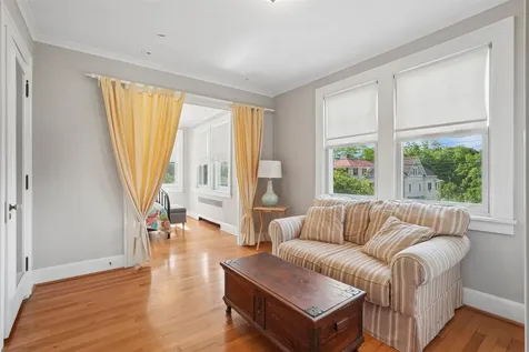 1430 S Grandview Dubuque IA 52003