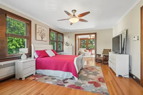 1430 S Grandview Dubuque IA 52003