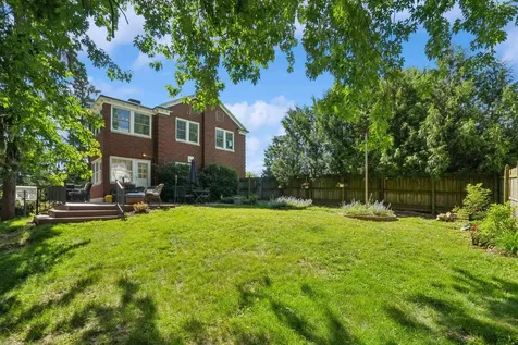 1430 S Grandview Dubuque IA 52003
