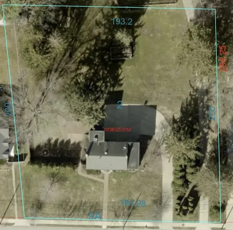 1430 S Grandview Dubuque IA 52003