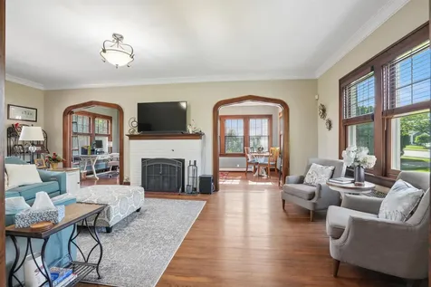 1430 S Grandview Dubuque IA 52003