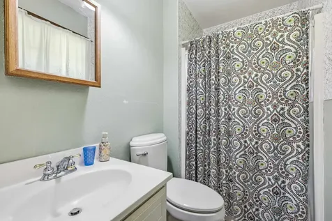 2761 Balboa Dubuque IA 52001
