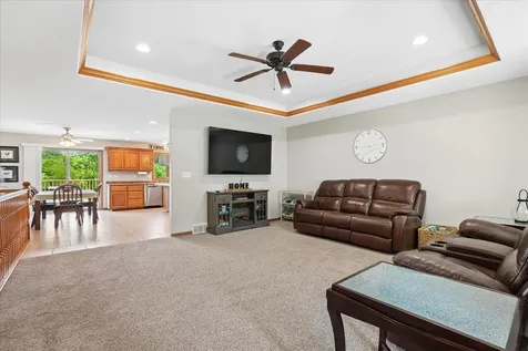 8284 Turkey Valley Dubuque IA 52003