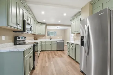 406 N William Earlville IA 52041