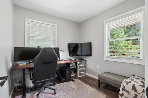 1285 Rockdale Dubuque IA 52003