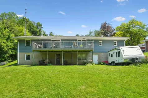 1285 Rockdale Dubuque IA 52003