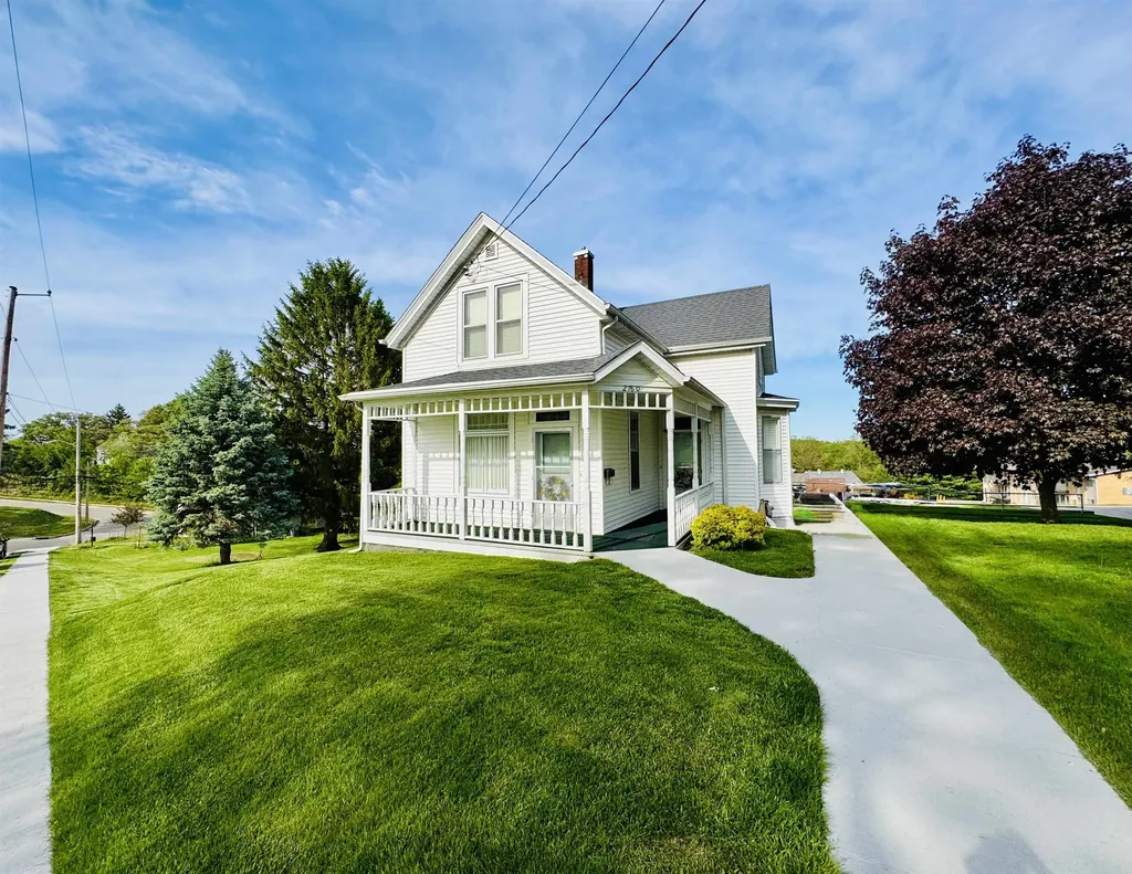 2780 Broadway Dubuque IA 52001
