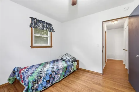 2570 Elm Dubuque IA 52001