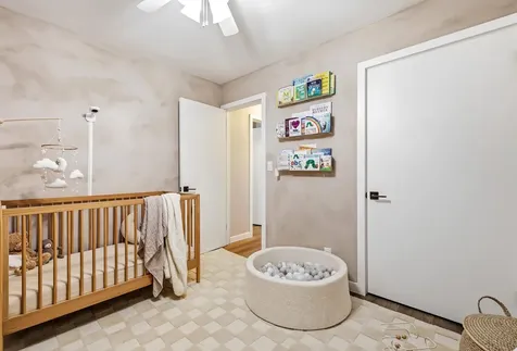 2934 Timberline Dubuque IA 52001