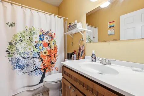8343 Turkey Valley Dubuque IA 52003