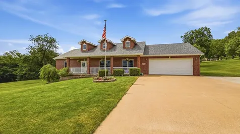 8343 Turkey Valley Dubuque IA 52003