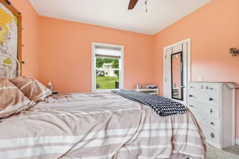 8343 Turkey Valley Dubuque IA 52003