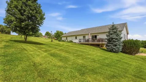 8343 Turkey Valley Dubuque IA 52003