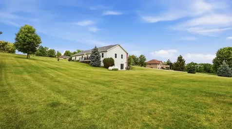 8343 Turkey Valley Dubuque IA 52003