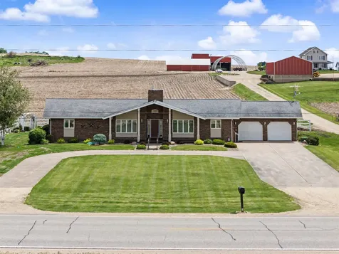 2666 310th Hopkinton IA 52237