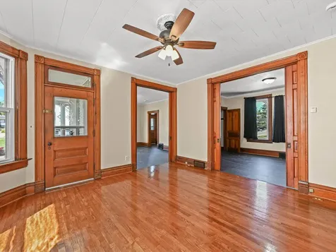 2508 Windsor Dubuque IA 52001