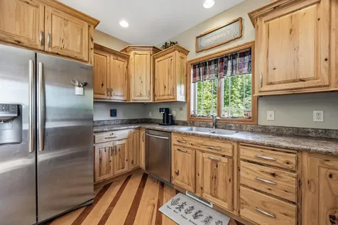 37754 390th Guttenberg IA 52052