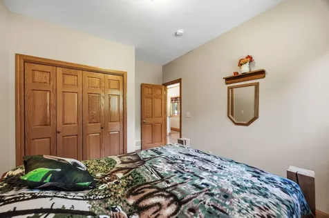 37754 390th Guttenberg IA 52052