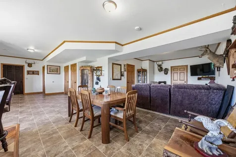37754 390th Guttenberg IA 52052