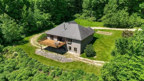 37754 390th Guttenberg IA 52052
