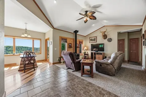 37754 390th Guttenberg IA 52052