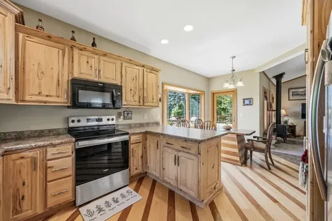 37754 390th Guttenberg IA 52052