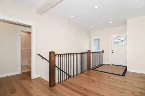 1374 Cedar Trail Dubuque IA 52003