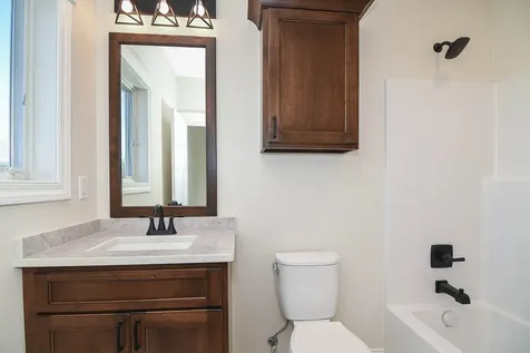 1374 Cedar Trail Dubuque IA 52003