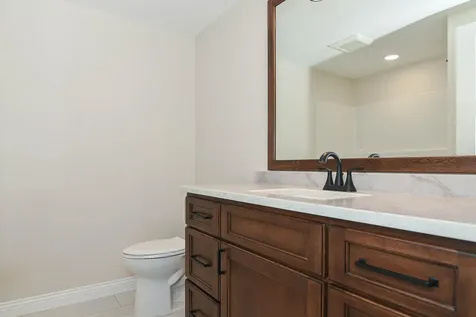 1374 Cedar Trail Dubuque IA 52003