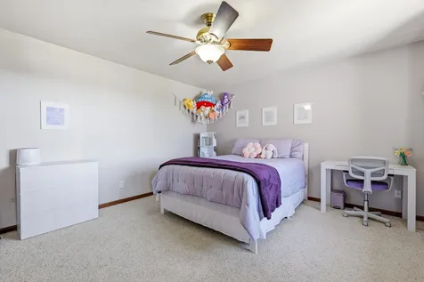 10294 Emberwood Dubuque IA 52001