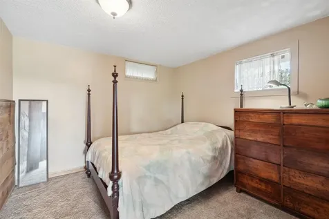 20706 251 Manchester IA 52057-0000