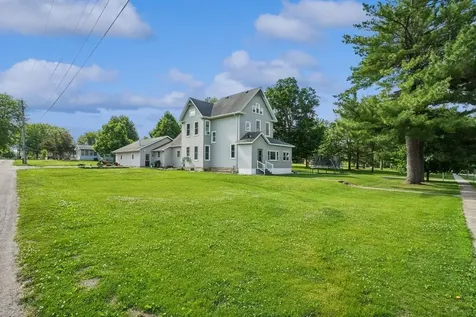 204 College Avenue NE Hopkinton IA 52237