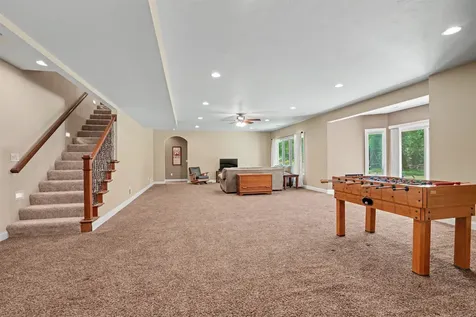 2491 Millstone Dubuque IA 52002