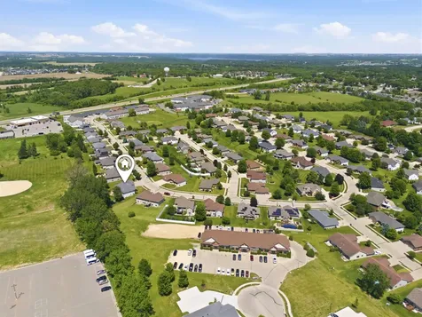 2491 Millstone Dubuque IA 52002