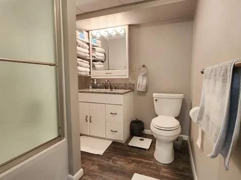 1705 Diane Dubuque IA 52003