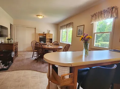 1705 Diane Dubuque IA 52003