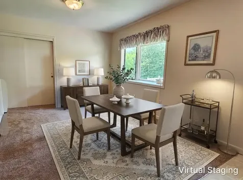 1705 Diane Dubuque IA 52003